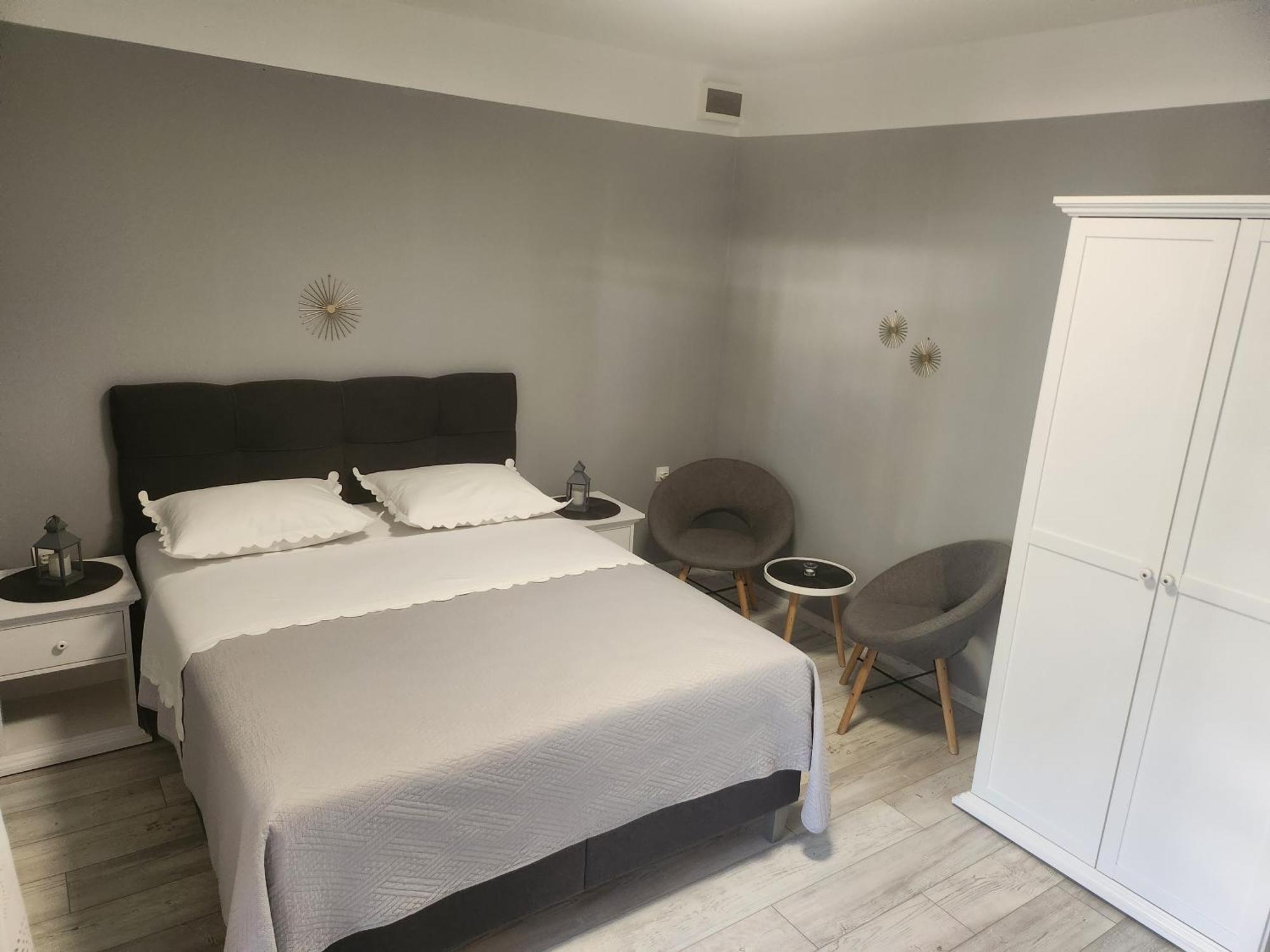 Apartmani Dijana Подгора Екстер'єр фото