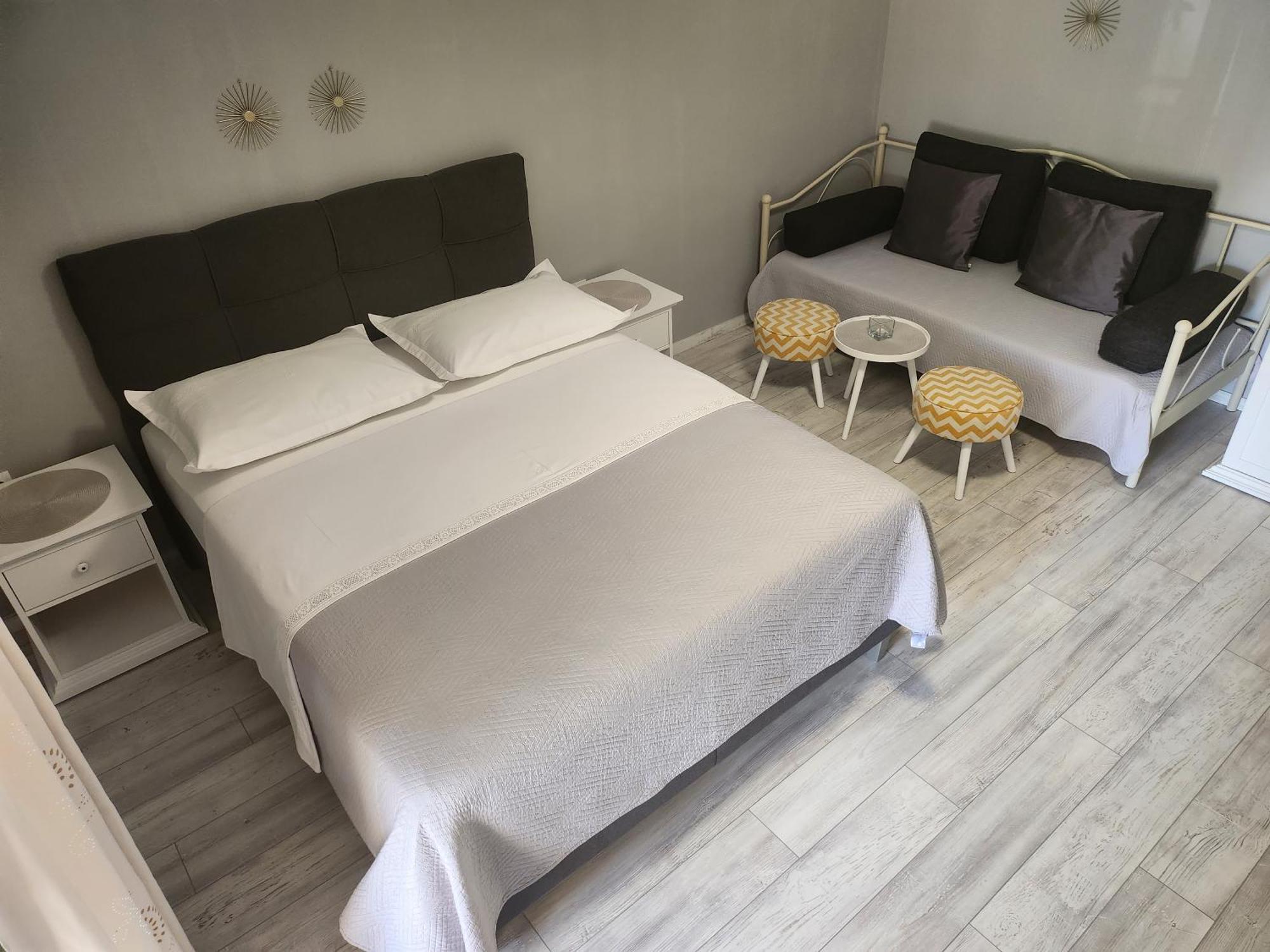 Apartmani Dijana Подгора Екстер'єр фото