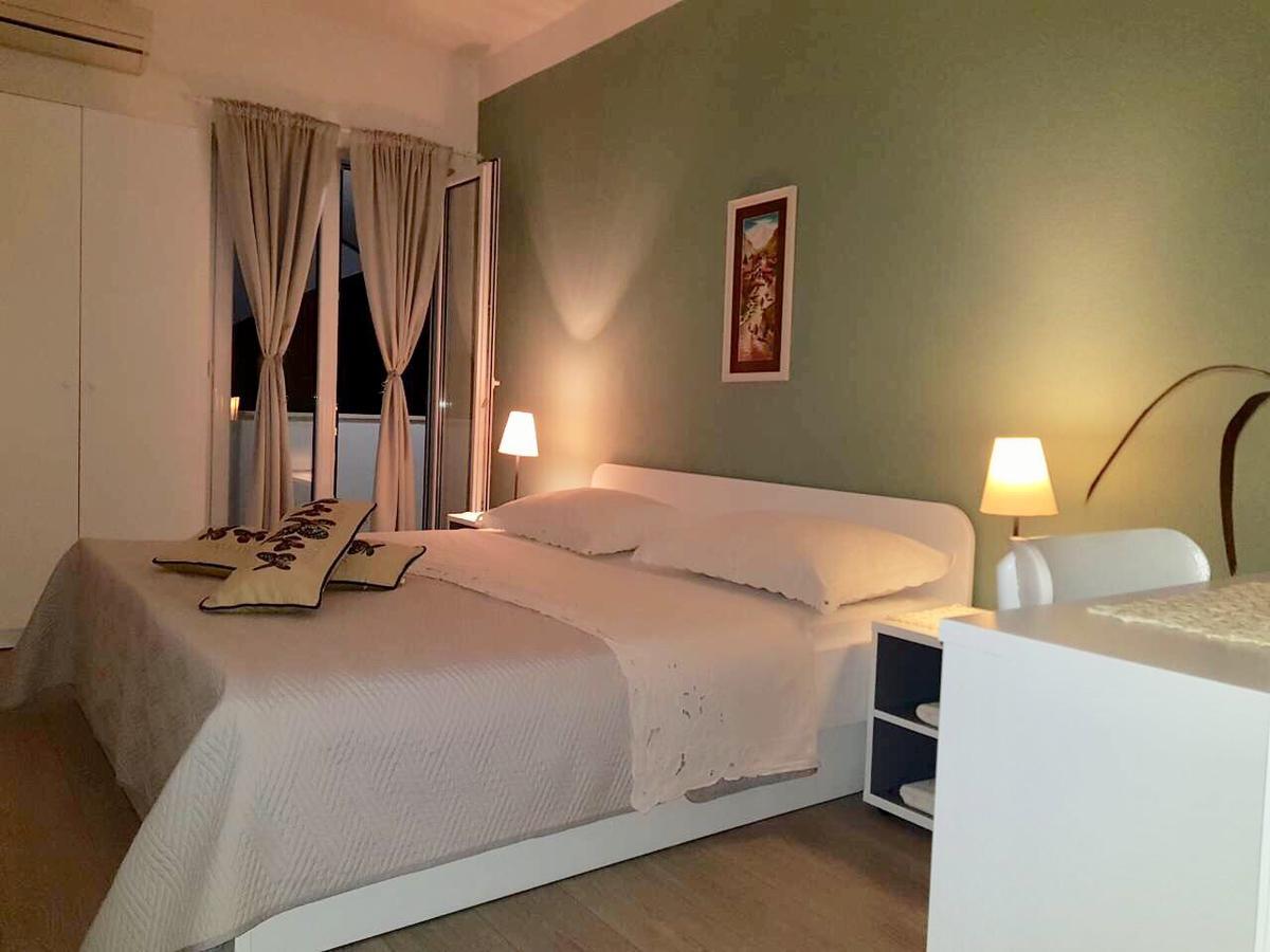 Apartmani Dijana Подгора Екстер'єр фото