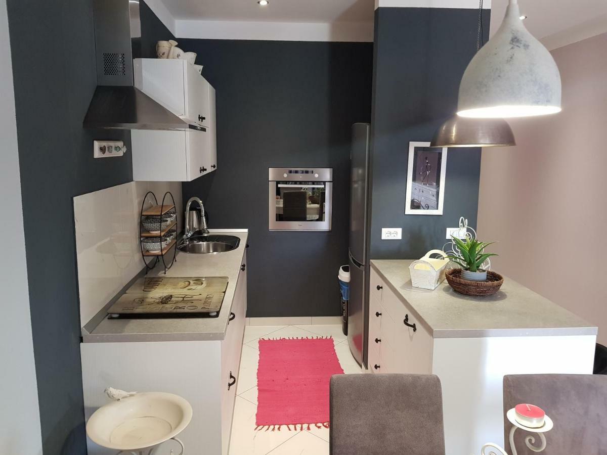 Apartmani Dijana Подгора Екстер'єр фото